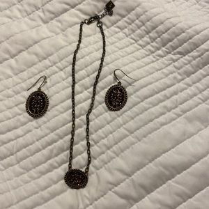 Maroon Pink Panache Earrings and Necklace matching set
